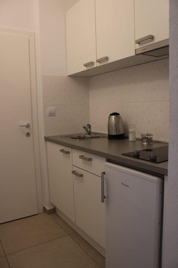 Superior Apt, 4 Rooms, 4 Bathrooms โพรไมนา ภายนอก รูปภาพ