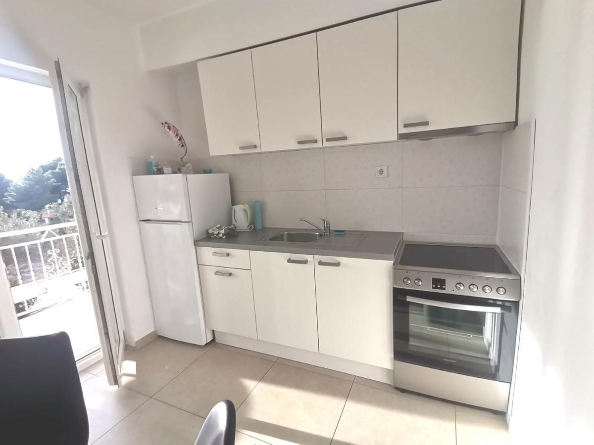 Superior Apt, 4 Rooms, 4 Bathrooms โพรไมนา ภายนอก รูปภาพ